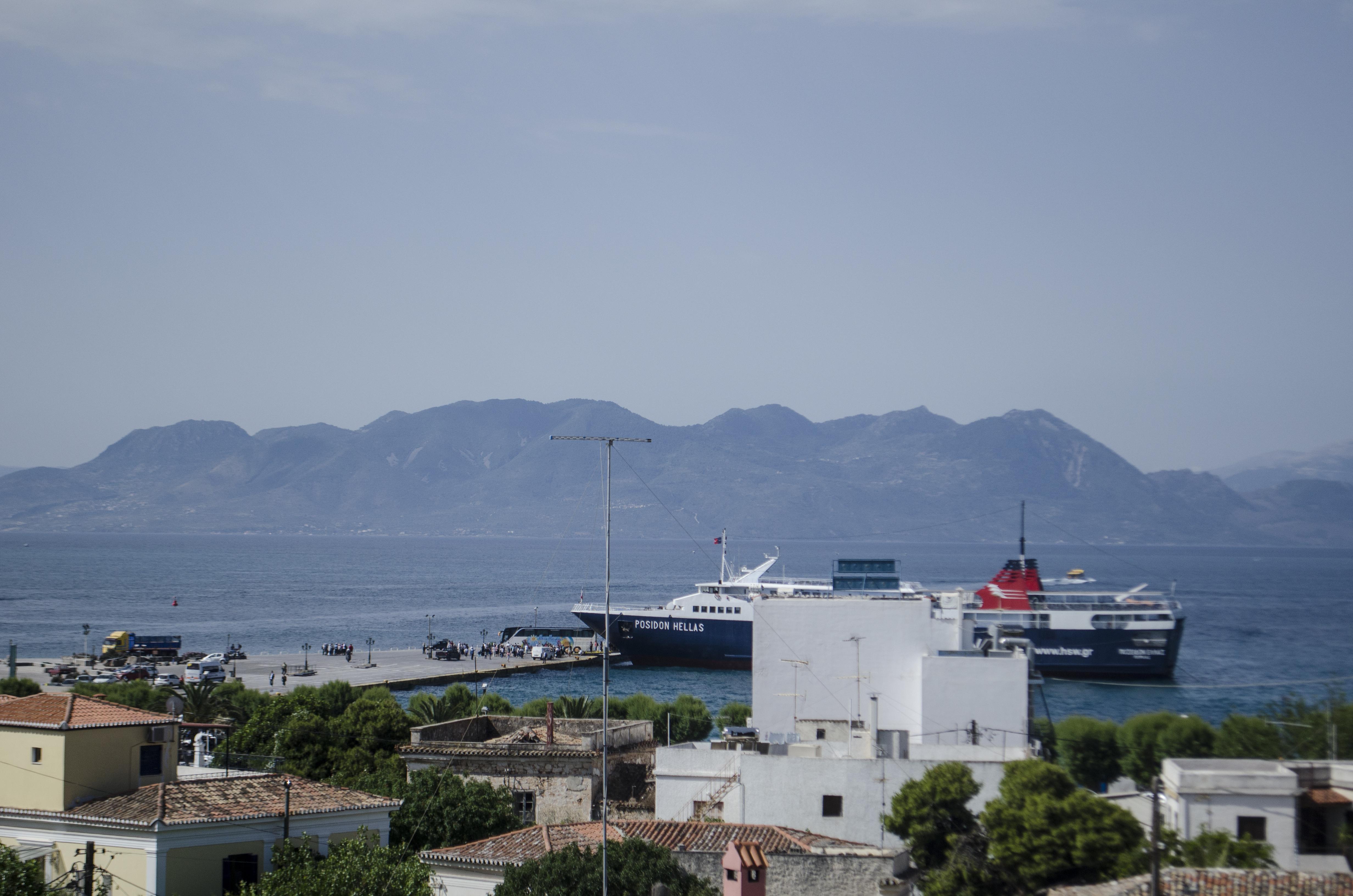 Hotel Aegina Exteriör bild